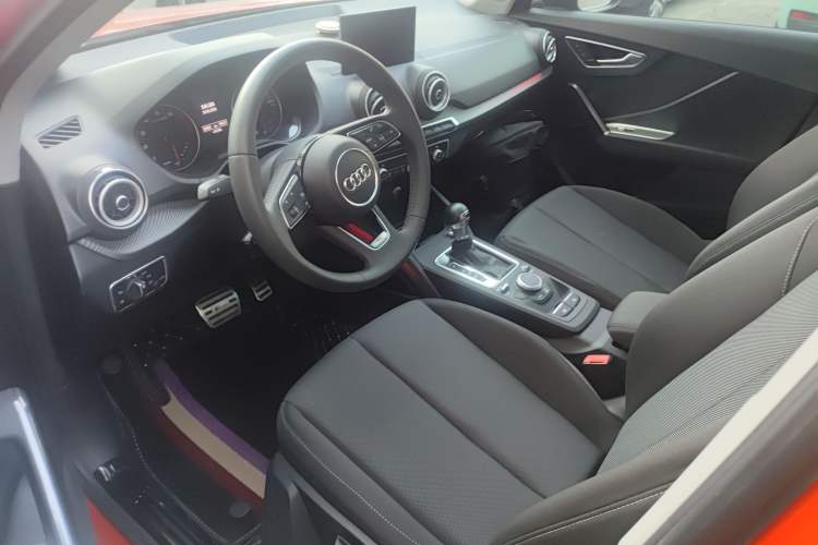 Used Audi Q2L 2018 35 TFSI Launch Exclusive Edition China VI
