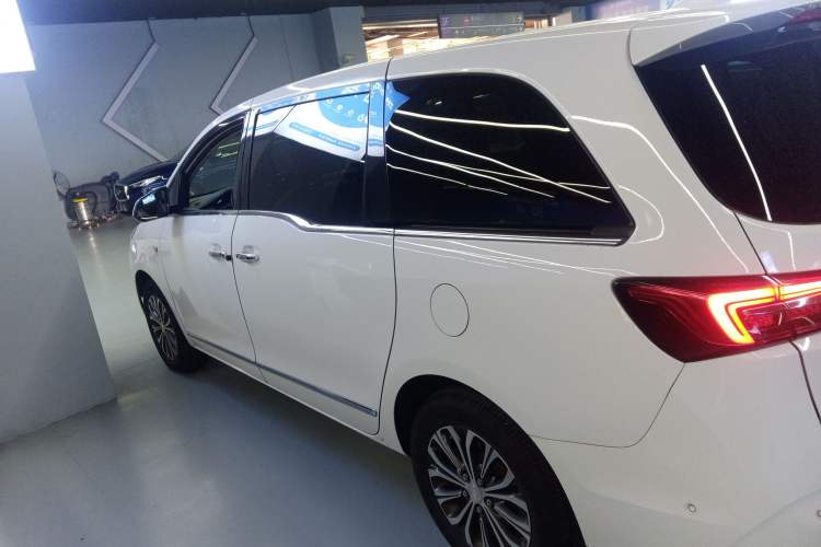 Used Buick GL8 2021 Land Cruiser Executive 652T Premium Model