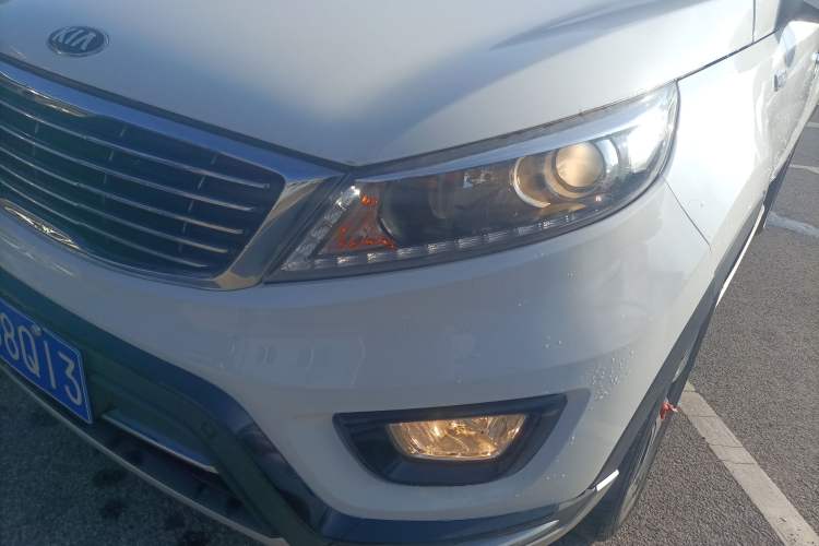 Used Kia Sportage R 2015 2.0L Automatic Two-Wheel Drive DLX Model