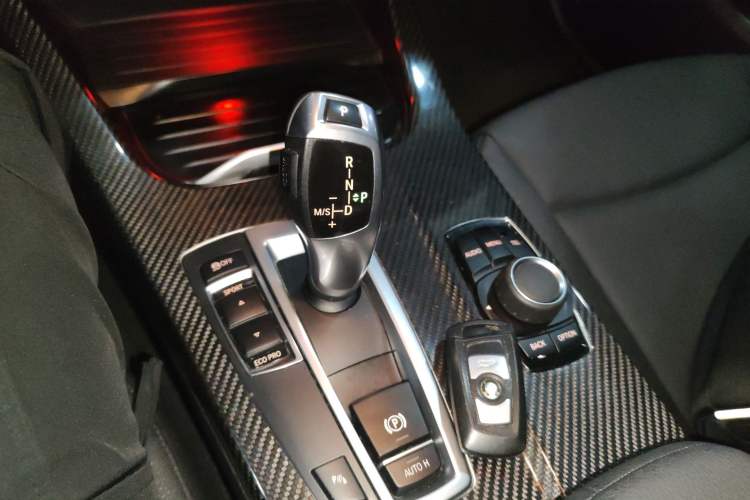 Used BMW X3 2016 sDrive20i
