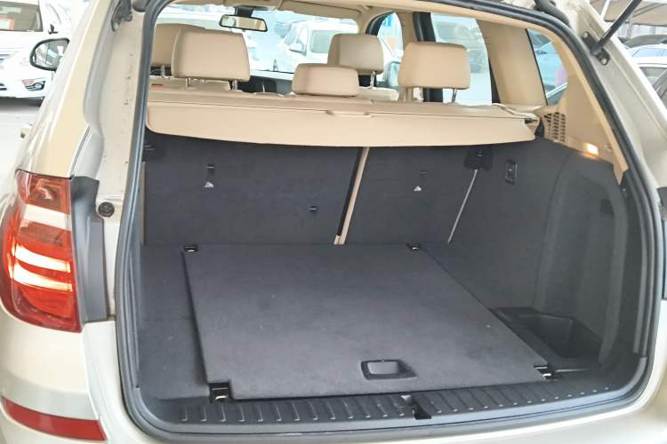 Used BMW X3 2014 xDrive20i Leading Model
