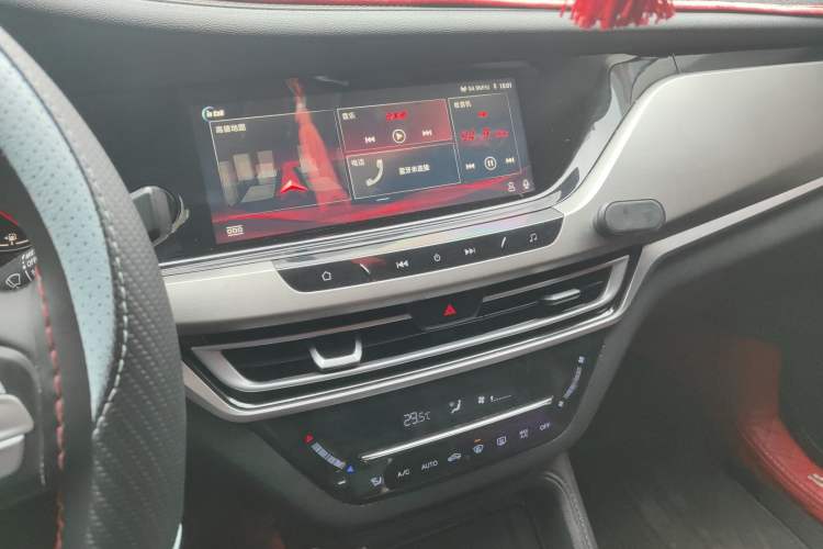 Used Changan CS35PLUS 2018 1.6L Manual Changlian Edition China V Standard
