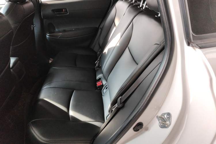 Used Toyota Corolla Cross 2023 2.0L Pioneer Edition
