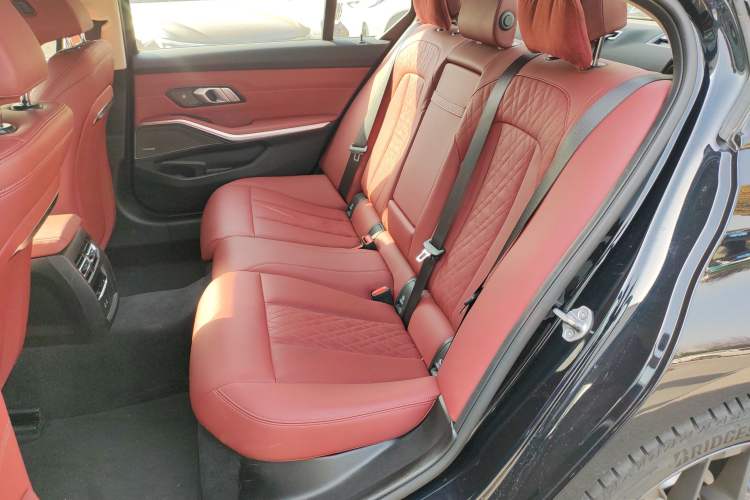 Used BMW 3 Series 2025 330Li M Sport Shadowline Package
