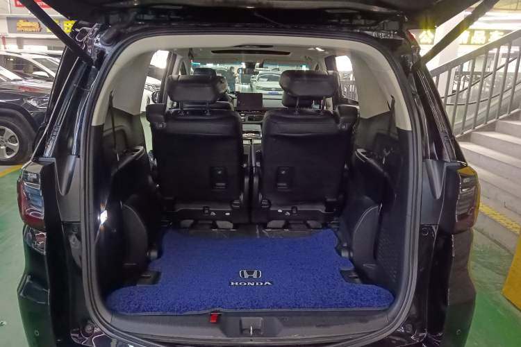 Used Honda Elysion 2022 2.0L eHEV Prestige Edition