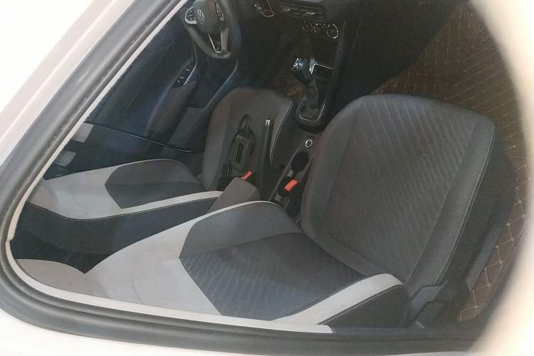 Used Volkswagen Lavida 2023 New Rui 1.5L Automatic New Yi Edition
