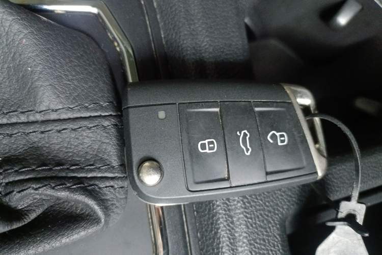 Used Volkswagen Lavida 2019 1.5L Automatic Comfort Edition China VI Standard