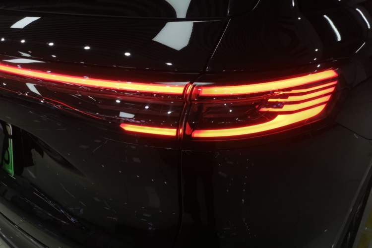 Used  Galaxy Xingjian 7 EM-i 2025 120km Exploration+ Version
