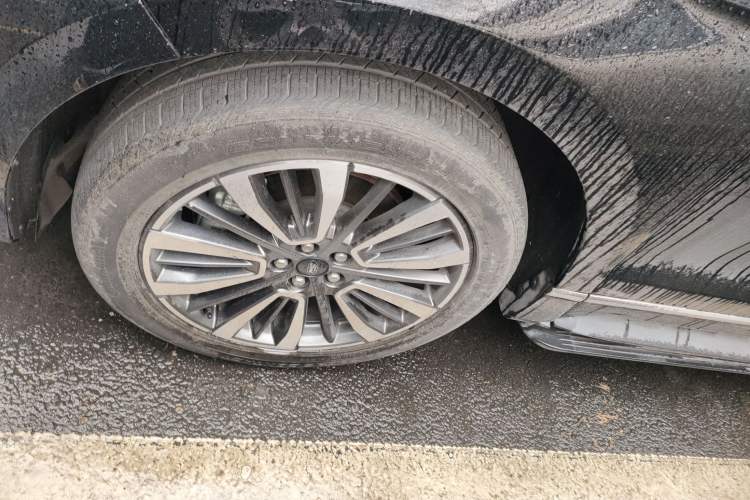 Used Ford Edge 2021 PLUS EcoBoost 245 Two-Wheel-Drive Titanium 7-Seater