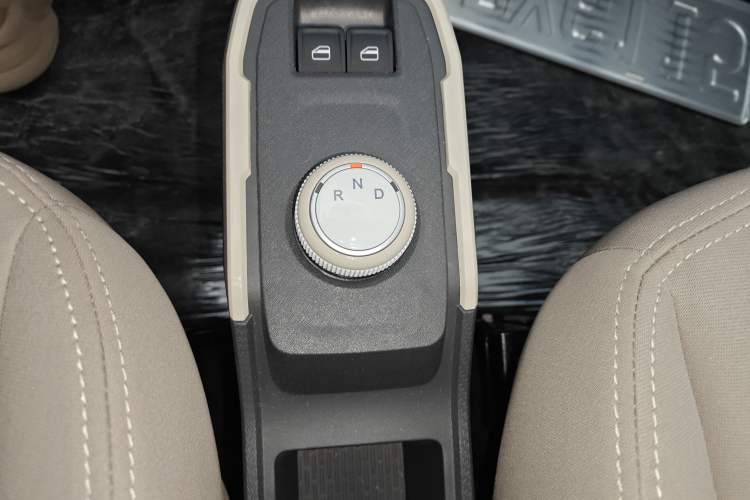 Used Chery QQ Ice Cream 2025 155km Sundae Edition
