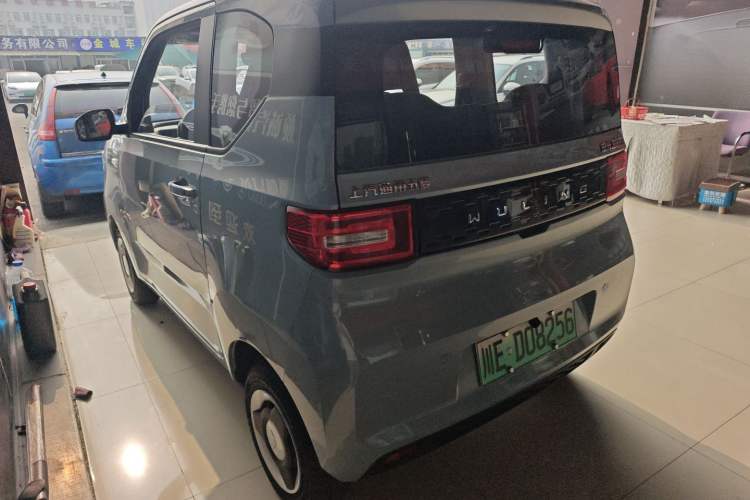 Used Wuling Hongguang MINIEV 2022 Macaron Premium Model – Lithium Ternary Battery
