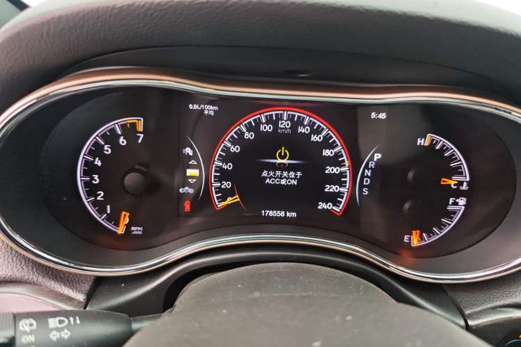 Used  Grand Cherokee 2014 3.0L Comfort Navigation Edition
