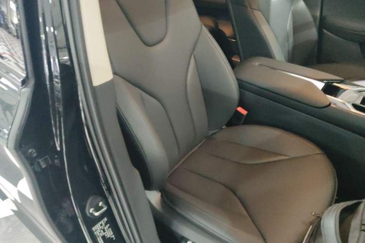 Used Hongqi E-QM5 2023 Revised Version Basic Travel Edition
