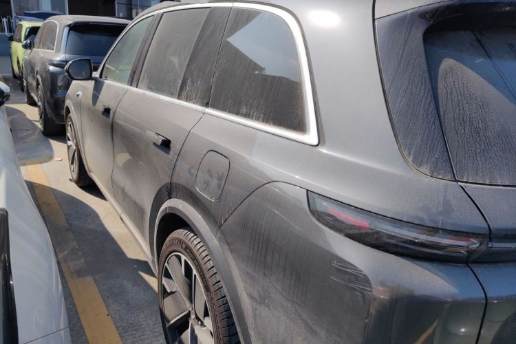 Used Li Auto L8 2025 Ultra Smart Refreshed Edition
