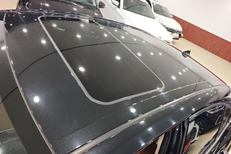 Used Toyota Camry 2024 Dual-Motor 2.0 HGVP Luxury Edition
