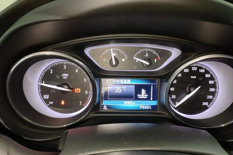 Used Buick Envision 2018 20T Two-Wheel Drive Luxury Model
