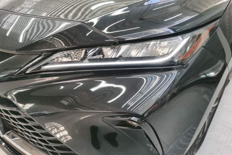 Used Toyota Venza 2024 2.0L CVT Two-Wheel Drive Luxury Edition