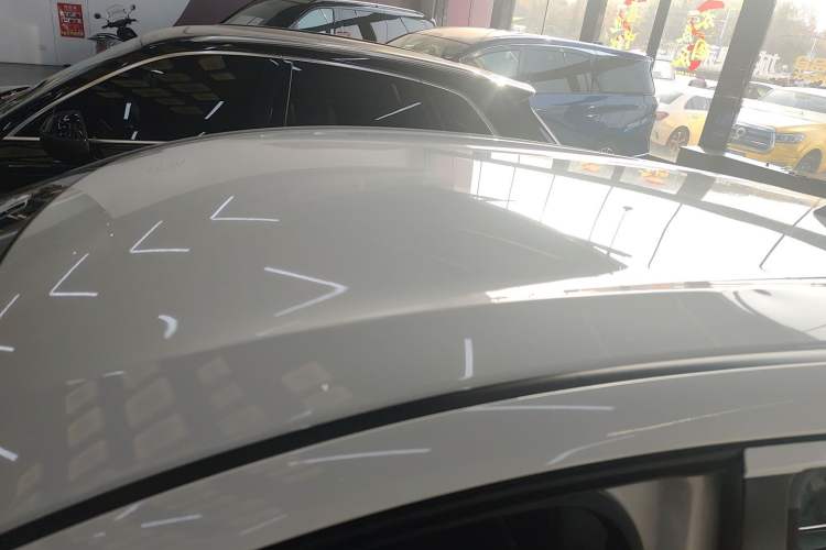 Used Everus VE-1 2021 S Pirelli Edition
