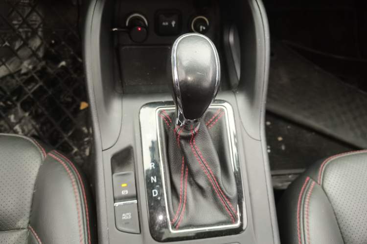 Used Changan CS75 2014 1.8T Automatic Elite Model China IV Standard
