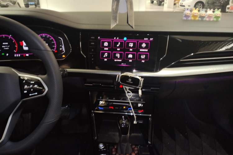 Used Volkswagen Passat 2024 380TSI Starry Luxury Edition
