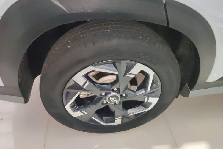 Used Hyundai ix35 2023 Musso 2.0L Flagship Edition TOP
