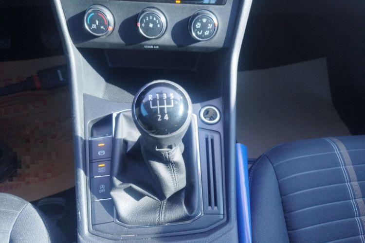 Used Volkswagen Lavida 2019 1.5L Manual Comfort Version China VI