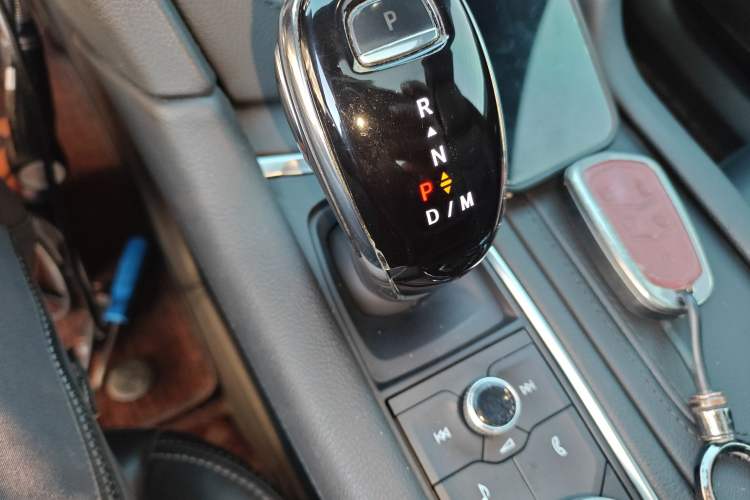 Used Cadillac XT6 2022 2.0T 7-Seater Four-Wheel Drive Luxury Version