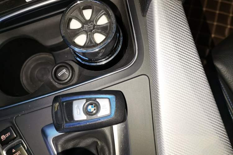 Used BMW 3 Series 2018 320i M Sport Package