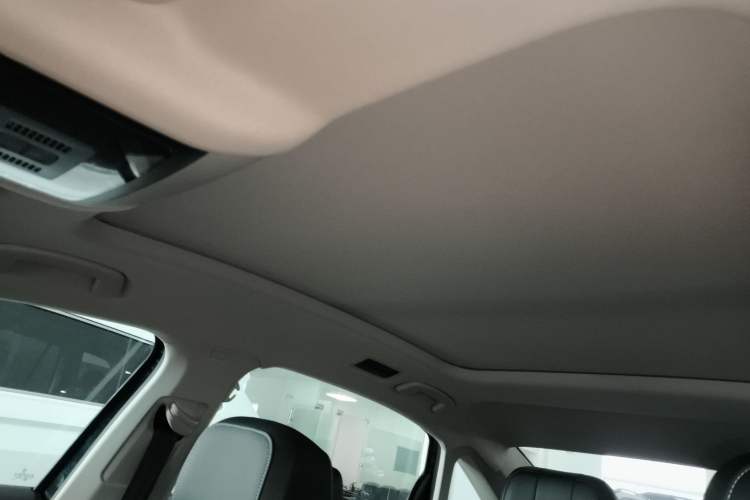 Used Volkswagen Passat 2024 380TSI Dragon Glory Edition
