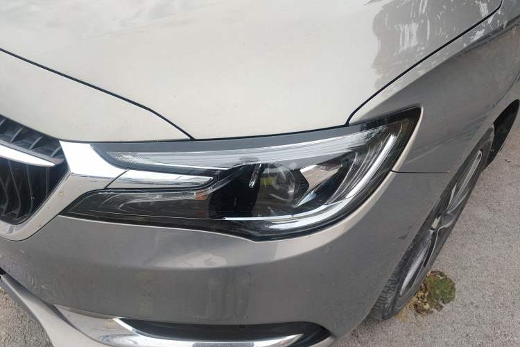 Used Buick GL6 2019 18T 6-Seater Connected Luxury Version China VI Standard
