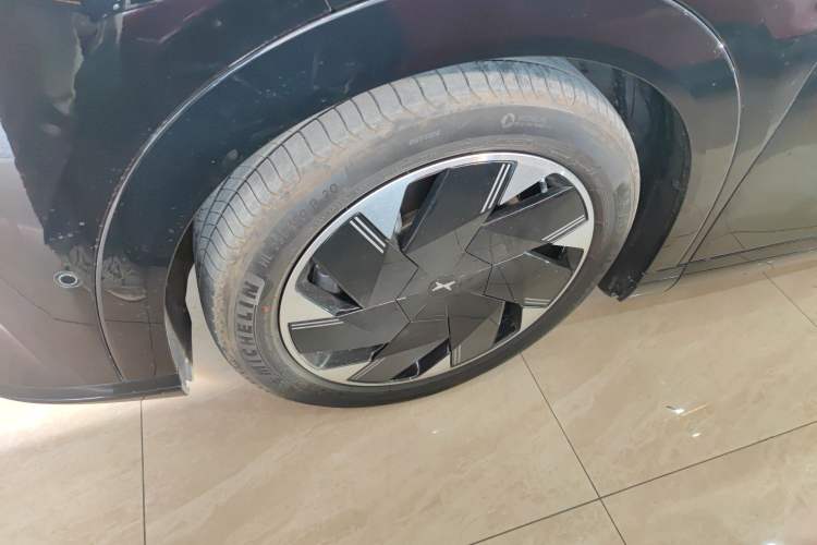 Used XPeng X9 2024 702 Ultra-Long Range Max