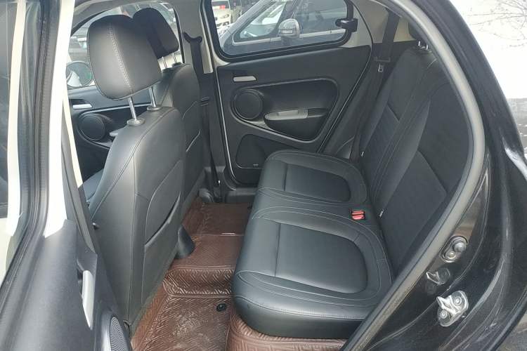 Used ORA Black Cat 2019 351 km Family Edition