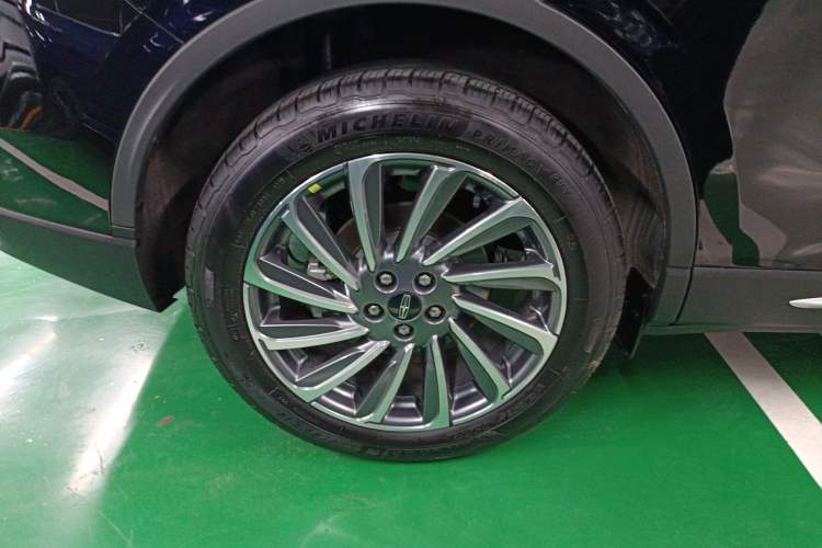 Used Lincoln Corsair 2023 2.0T Two-Wheel-Drive Luxury Edition
