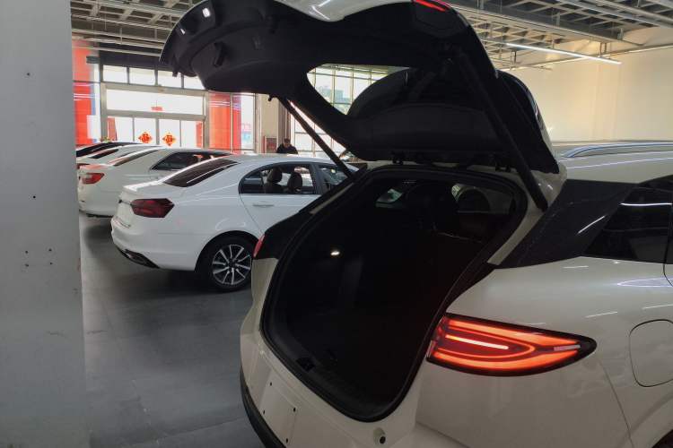 Used BYD Sealion 06 New Energy 2025 Model EV 520 Navigation Edition
