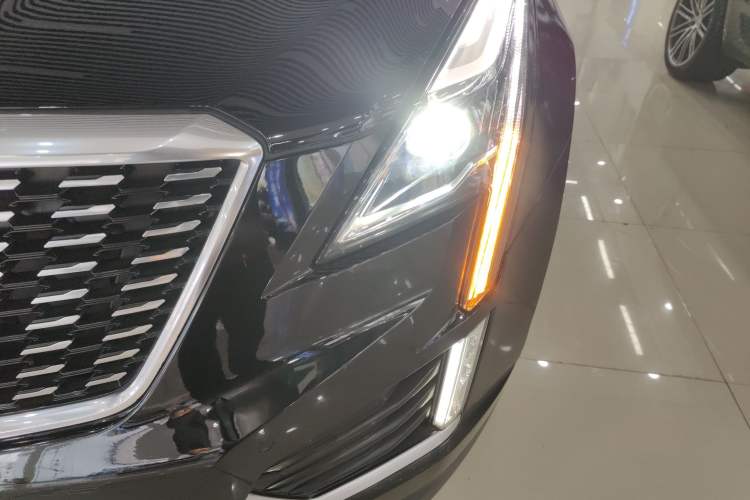 Used Cadillac XT5 2021 28T Luxury Version

