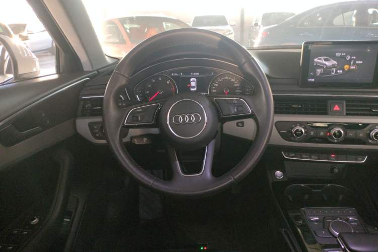 Used Audi A4L 2018 30th Anniversary Edition 40 TFSI Trendy Model