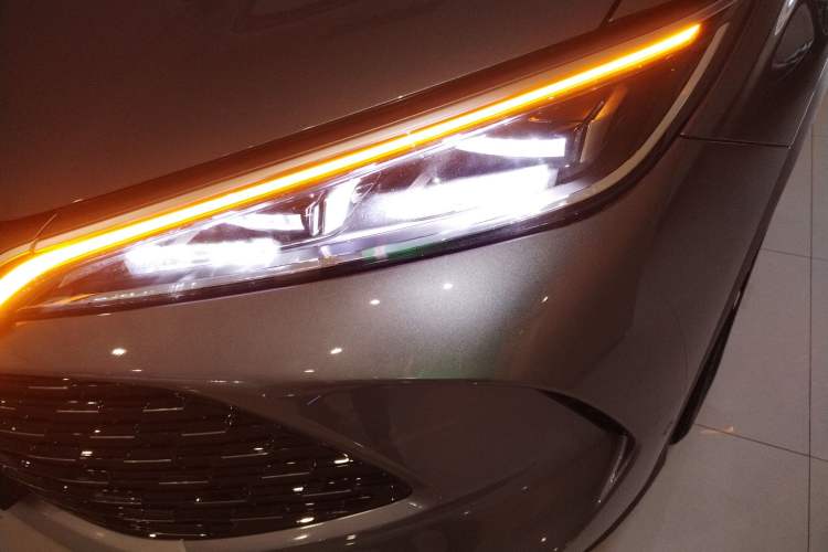 Used BYD Song L DM-i 2024 112 km Beyond Edition