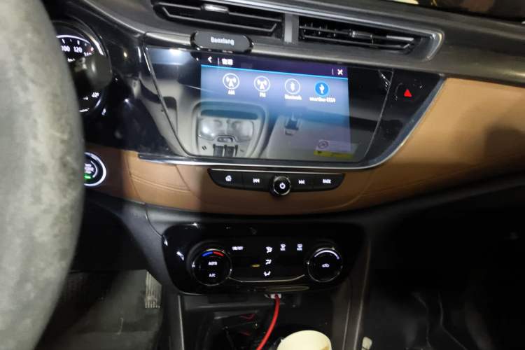 Used Buick Encore GX 2020 20T CVT Two-Wheel Drive Luxury Version