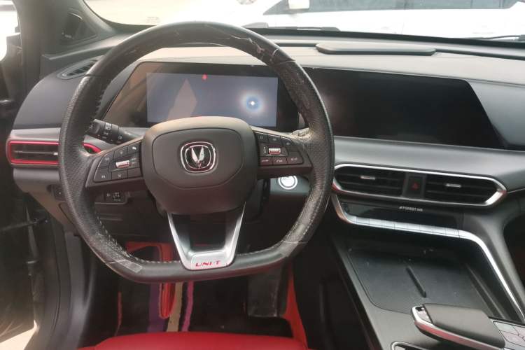 Used Changan UNI-T 2020 1.5T Prestige Version