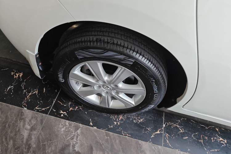 Used Toyota Verso 2014 Starlight 180E CVT Elite Edition
