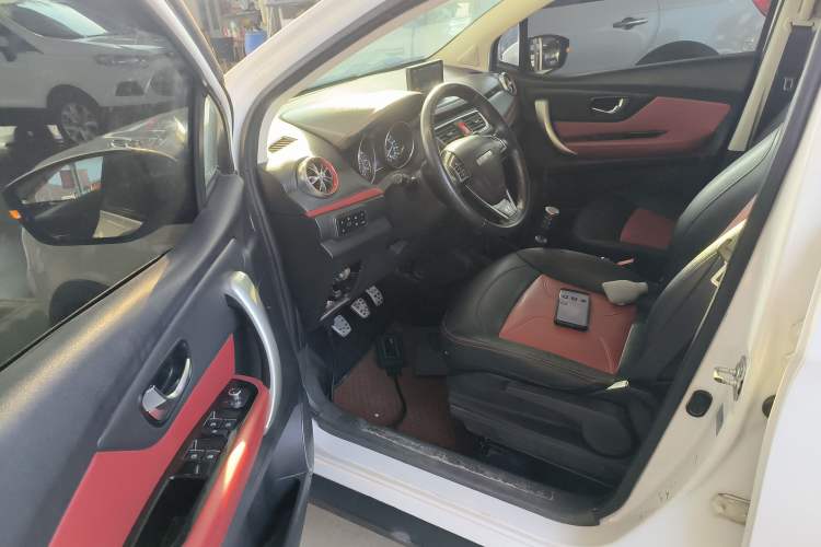 Used Haval H1 2016 Revised Version Blue Badge 1.5L Manual Comfort Edition