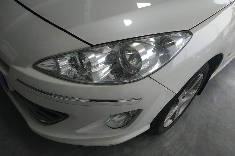 Used Peugeot 408 2013 2.0L Automatic Comfort Edition
