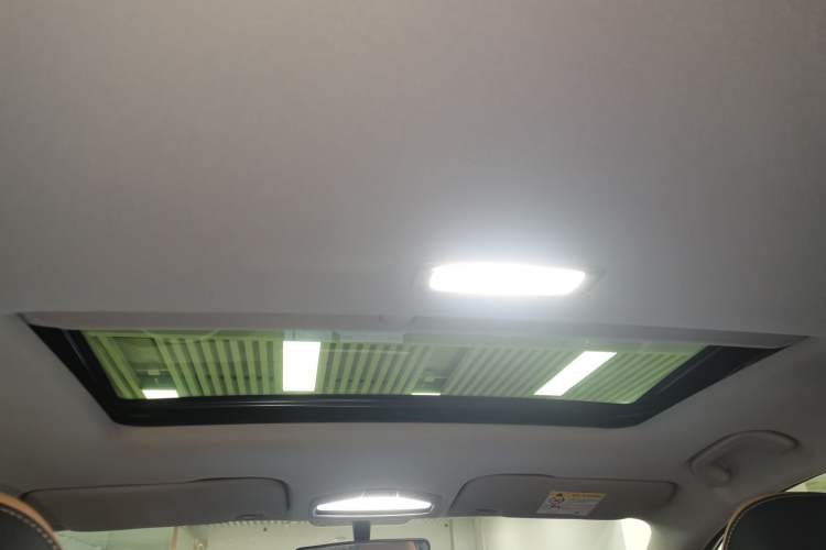 Used Geely Auto Emgrand 2025 4th Generation 1.5L CVT Flagship Version