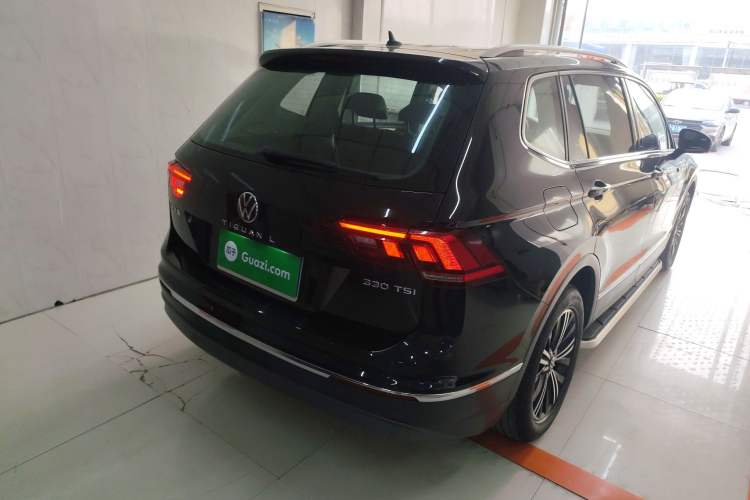 Used Volkswagen Tiguan L 2021 280TSI Automatic Two-Wheel Drive Smart Edition
