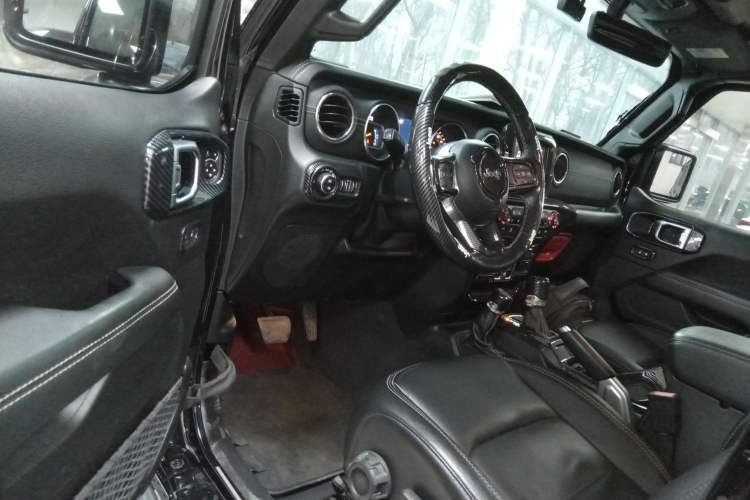 Used  Wrangler 2019 2.0T Sahara 4-Door Version China V Standard