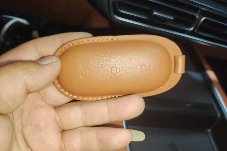 Used Li Auto L8 2023 Max model
