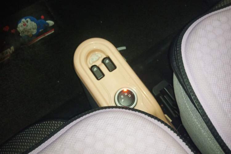 Used Wuling Hongguang MINIEV 2021 Macaron Fashion Model Lithium Iron Phosphate