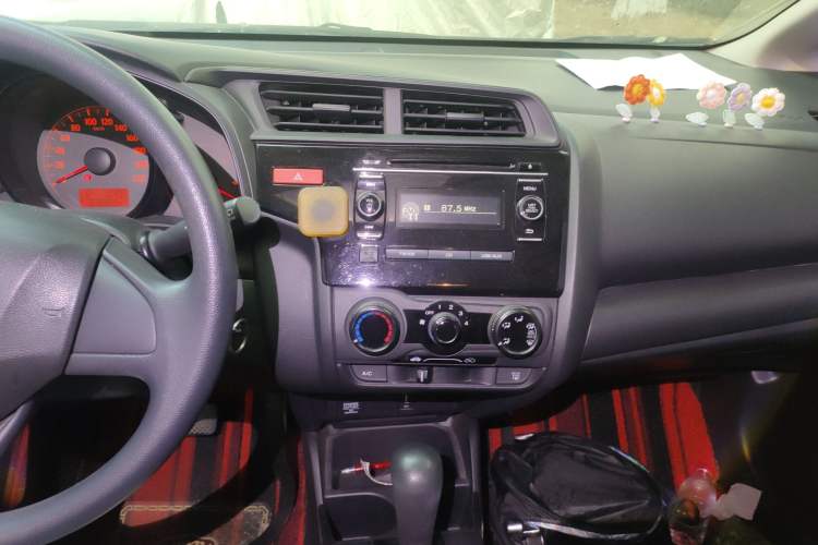 Used Honda Fit 2014 1.5L LX CVT Comfort Model
