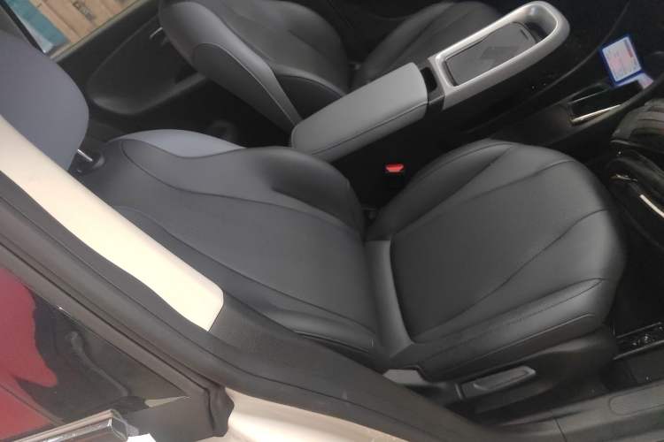 Used Dongfeng NAMMI 01 2024 New Edition 330 Air
