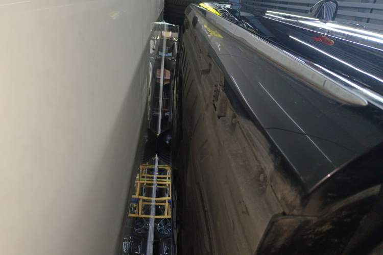 Used Mercedes-Benz E-Class 2021 Restyled E 300 L Sporty and Stylish Edition
